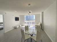 Chic and Modern Brickell / Miami  FREE Parking Accommodation Philadelphia