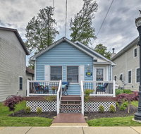 Coastal Pet-Friendly Cottage Less Than  Mi to Beaches - Accommodation Philadelphia