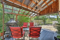 College Station Lodge w/Hot Tub  Prvt. Courtyard Accommodation Philadelphia