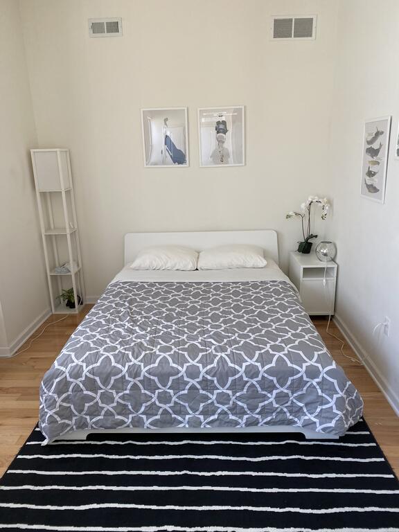 Cozy Bedrooms At University City In Philadelphia - thumb 1