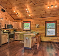 Cozy Log Cabin with Private Deck 8 Mi to Murphy - Accommodation Philadelphia