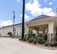Days Inn  Suites by Wyndham DFW Airport South-Euless - Accommodation Philadelphia