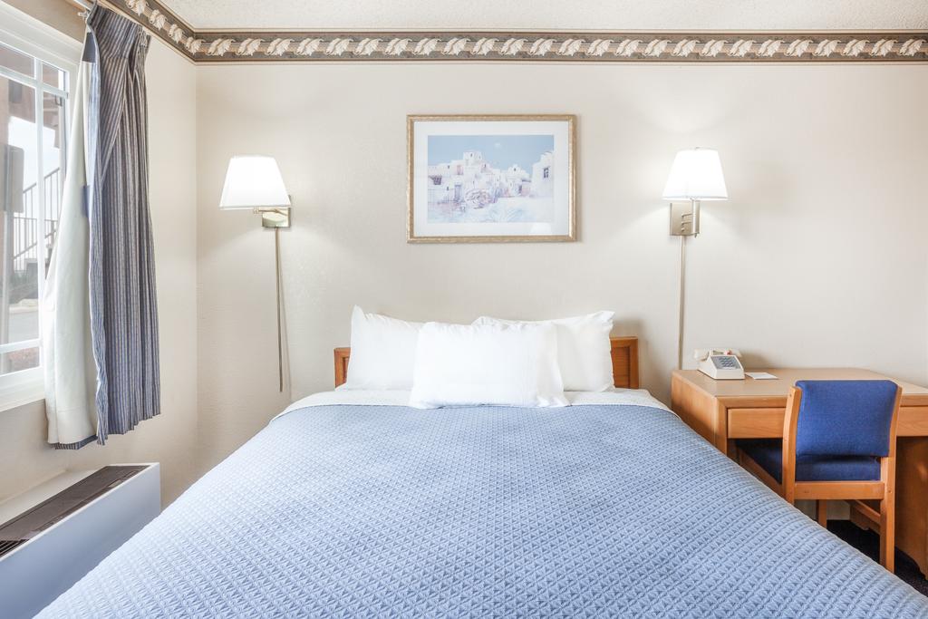 Days Inn By Wyndham Barstow - thumb 1