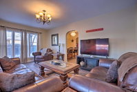 Downtown Cedar City House Walk to SUU Campus Accommodation Philadelphia