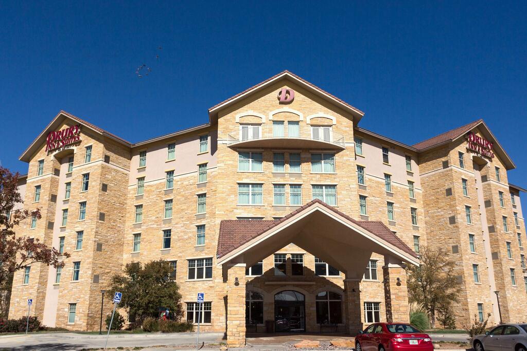 Drury Inn & Suites Amarillo - thumb 0