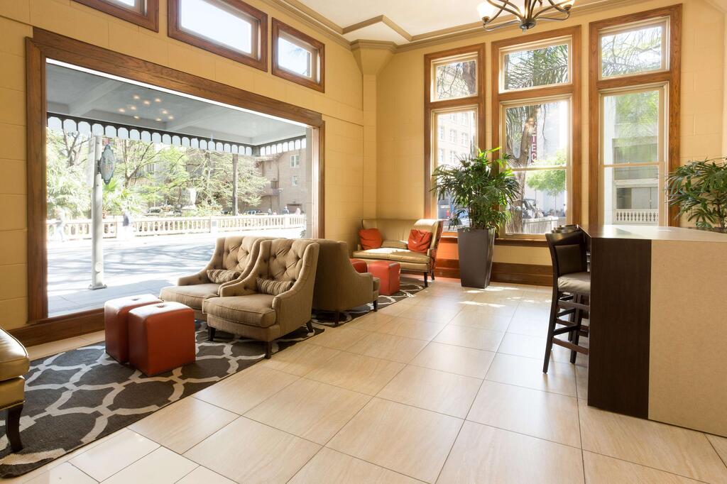 Drury Inn & Suites San Antonio Riverwalk - thumb 2