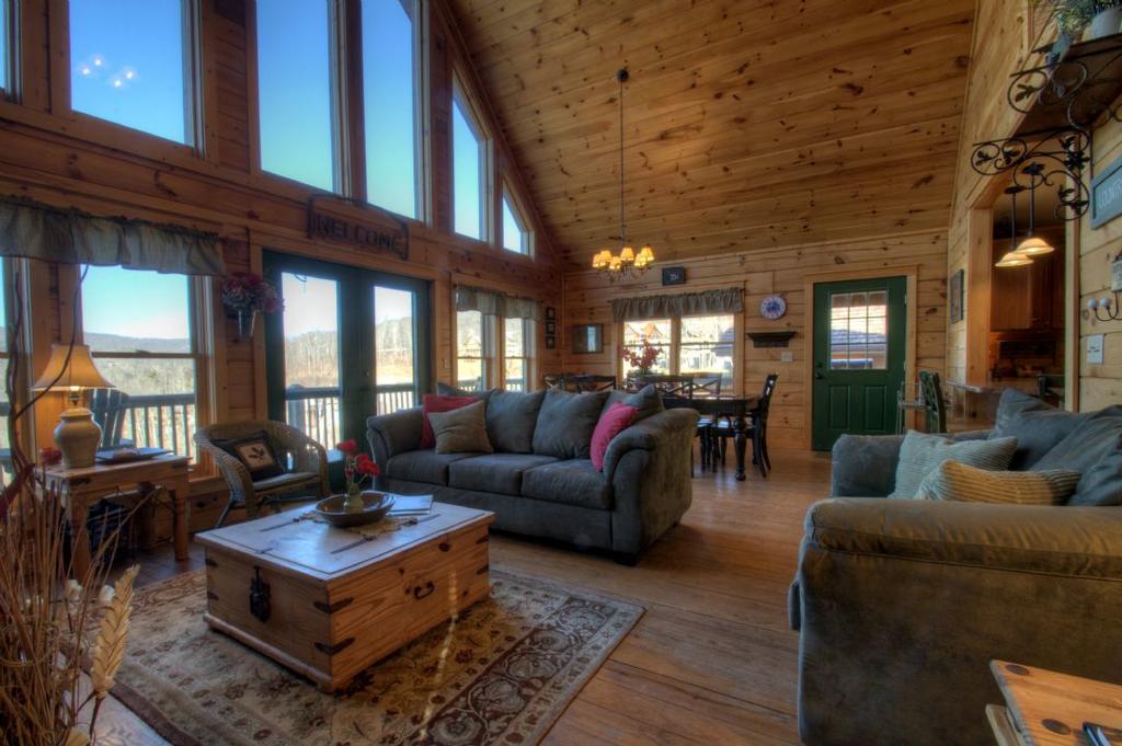 Eagle's Nest Cabin - thumb 2