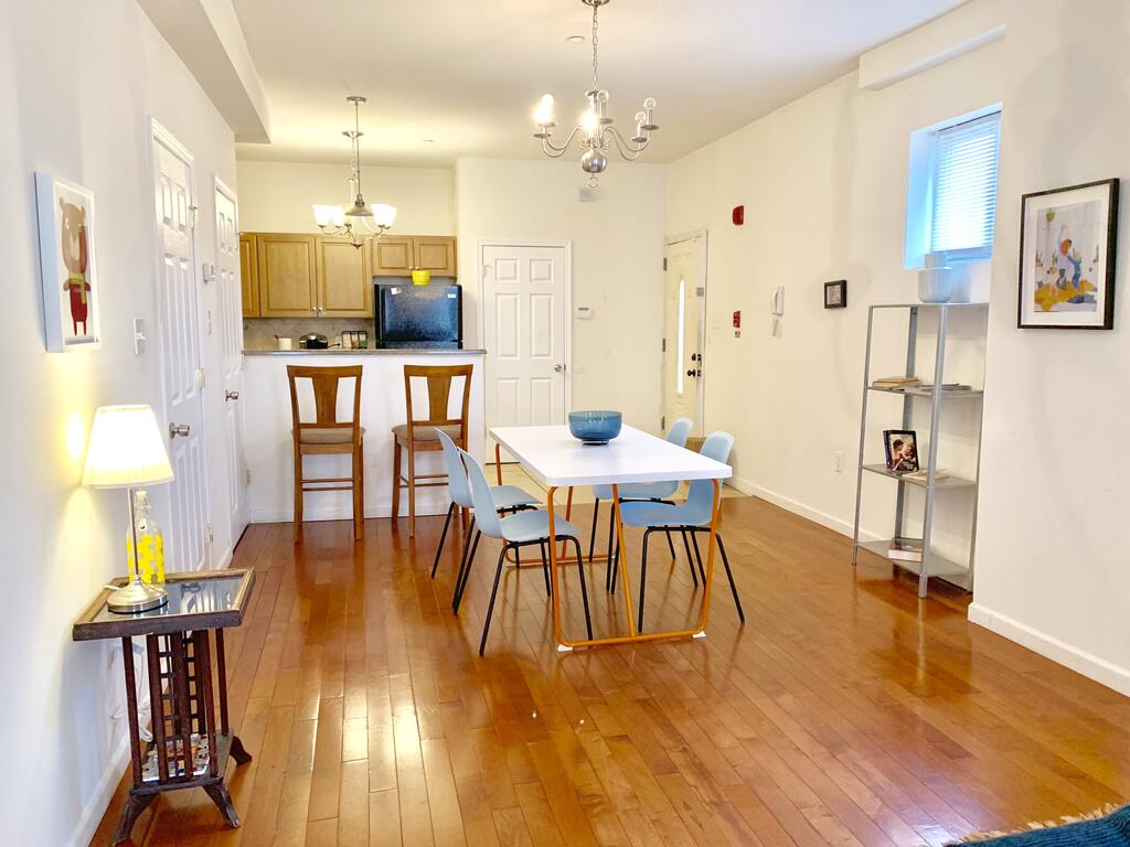 Fishtown Luxurous Apartment - thumb 2