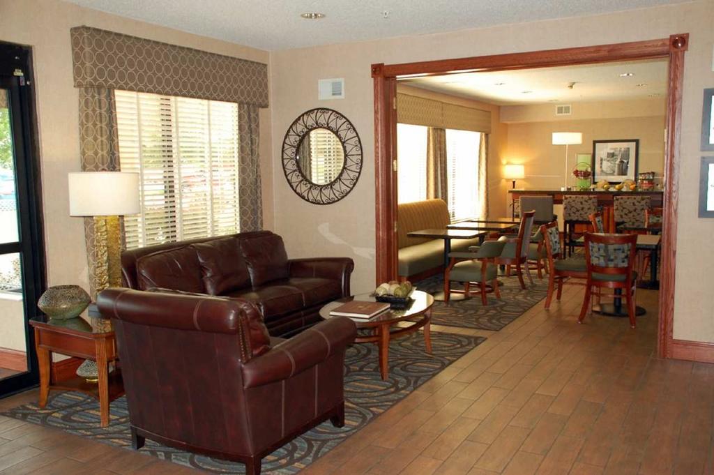 Hampton Inn Longmont - thumb 2