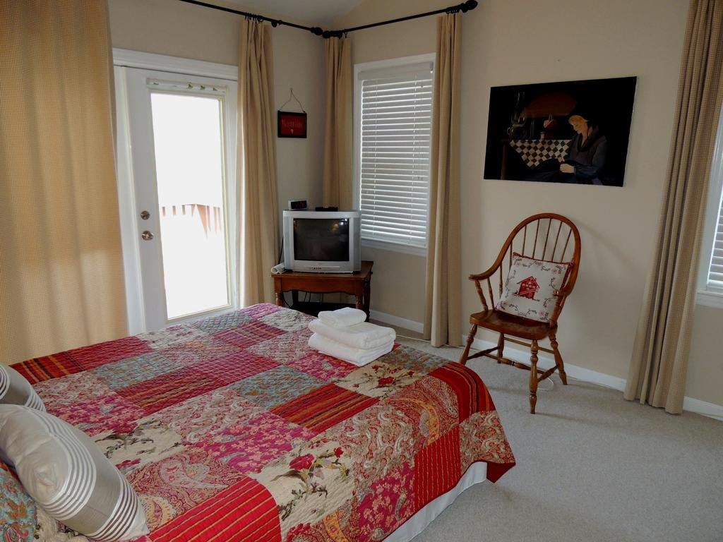 Hickory Nut Lodge Home - thumb 3