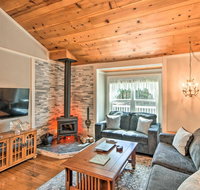Hidden Murphy Cottage with Hot Tub Pool  Grill - Accommodation Philadelphia