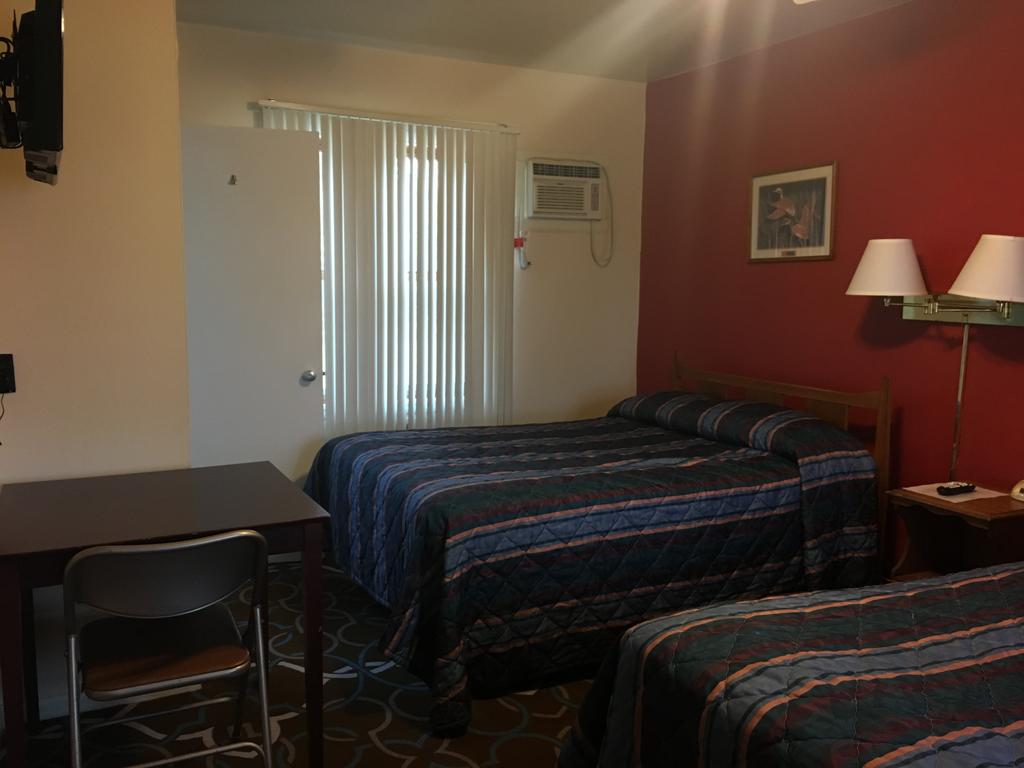 Hilltop Motel - thumb 3