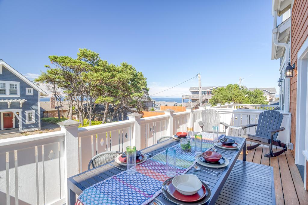 Home At Bella Beach - thumb 2