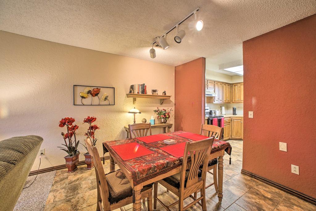 Ideally Located Bella Vista Townhome With Deck! - thumb 1
