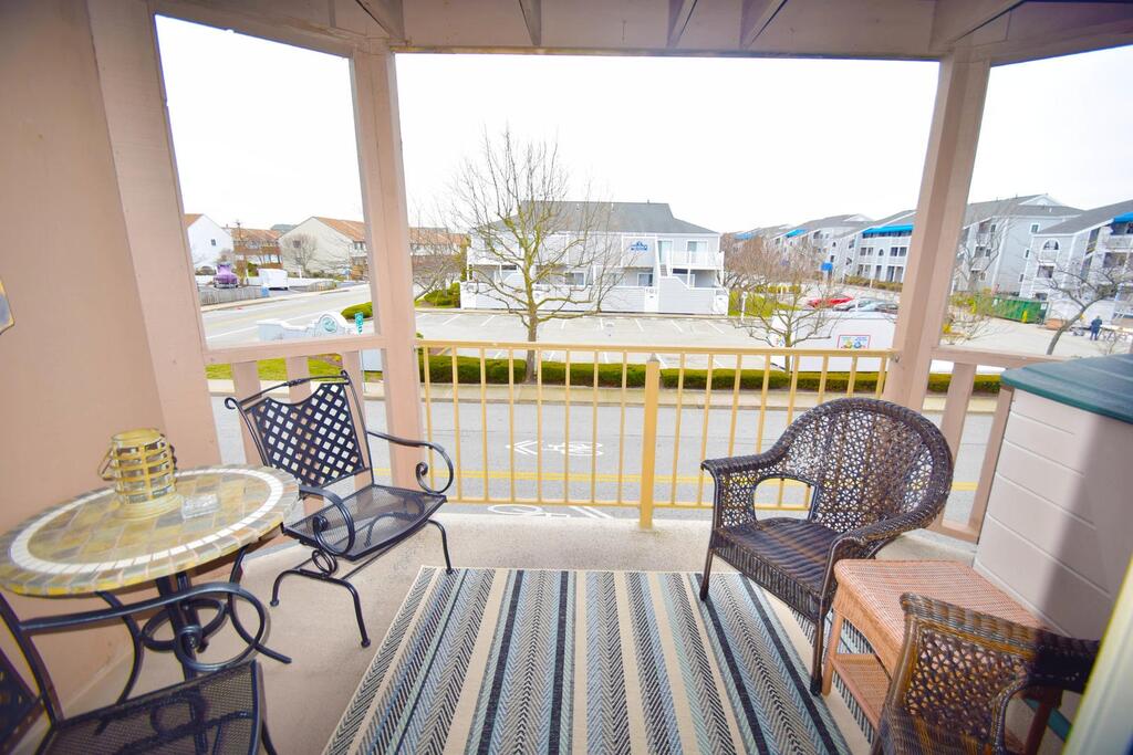 Jamaica II 208 Condo - thumb 3