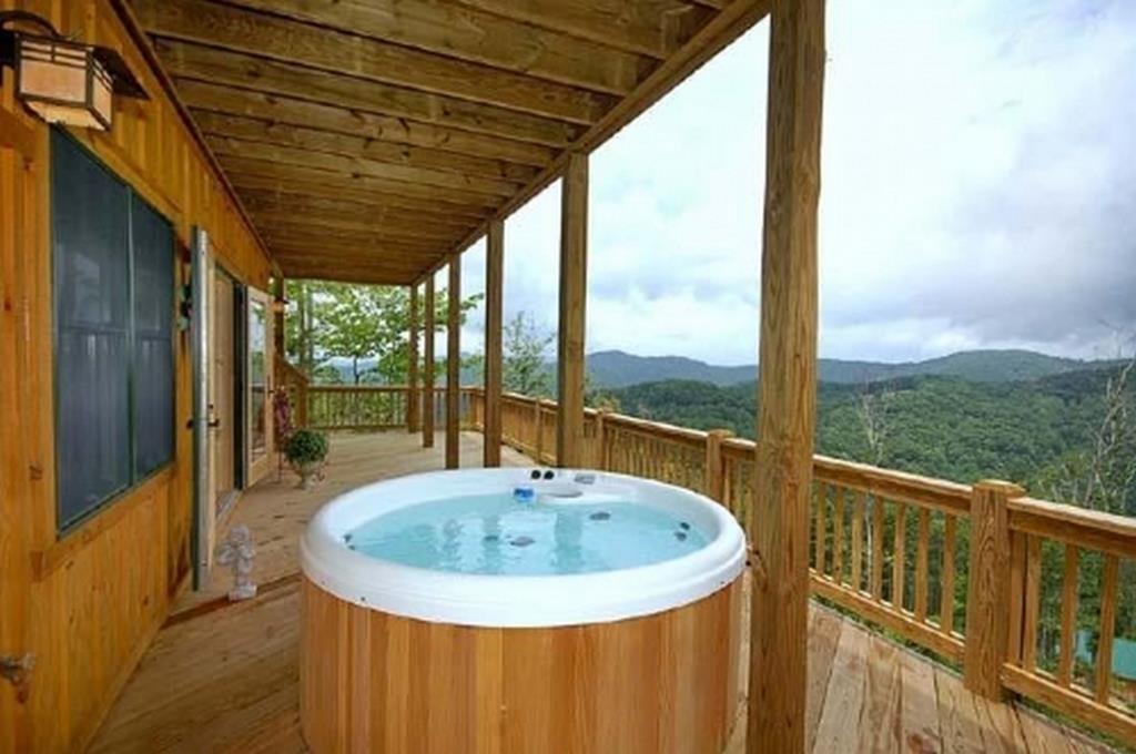 La Dolce Vita Cabin - thumb 1