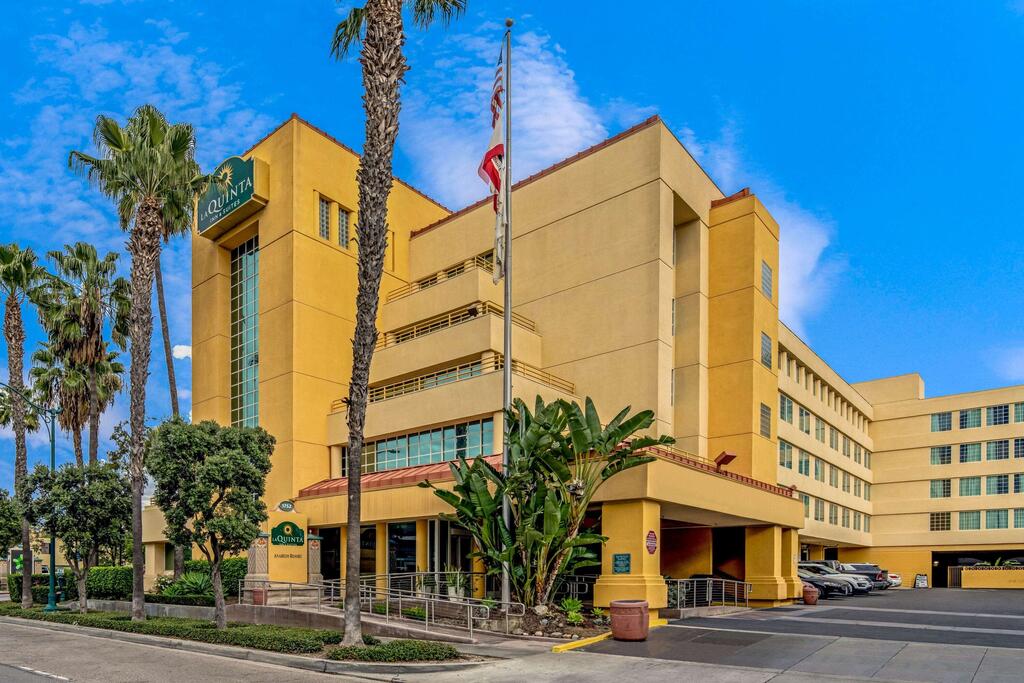 La Quinta By Wyndham Anaheim - thumb 0