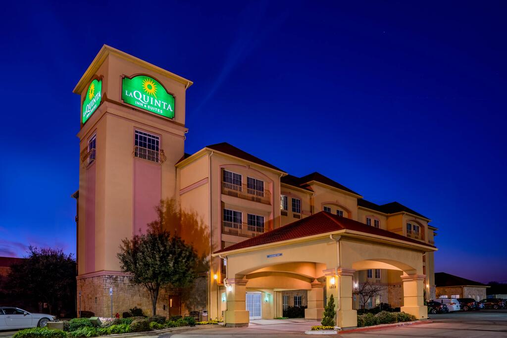 La Quinta By Wyndham DFW Airport West - Bedford - thumb 3