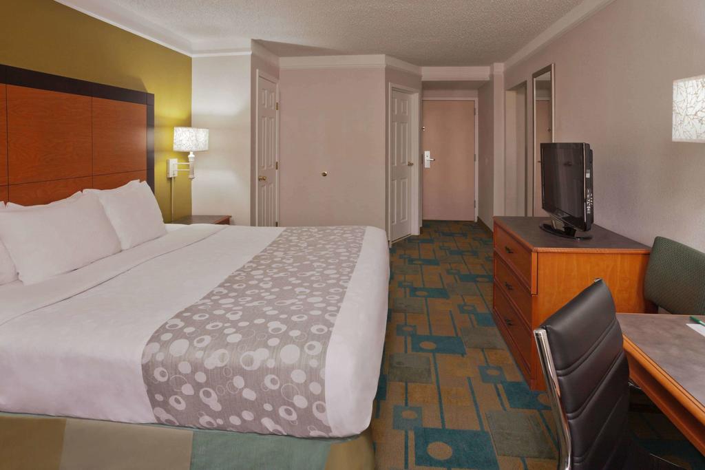 La Quinta By Wyndham Houston Stafford Sugarland - thumb 3