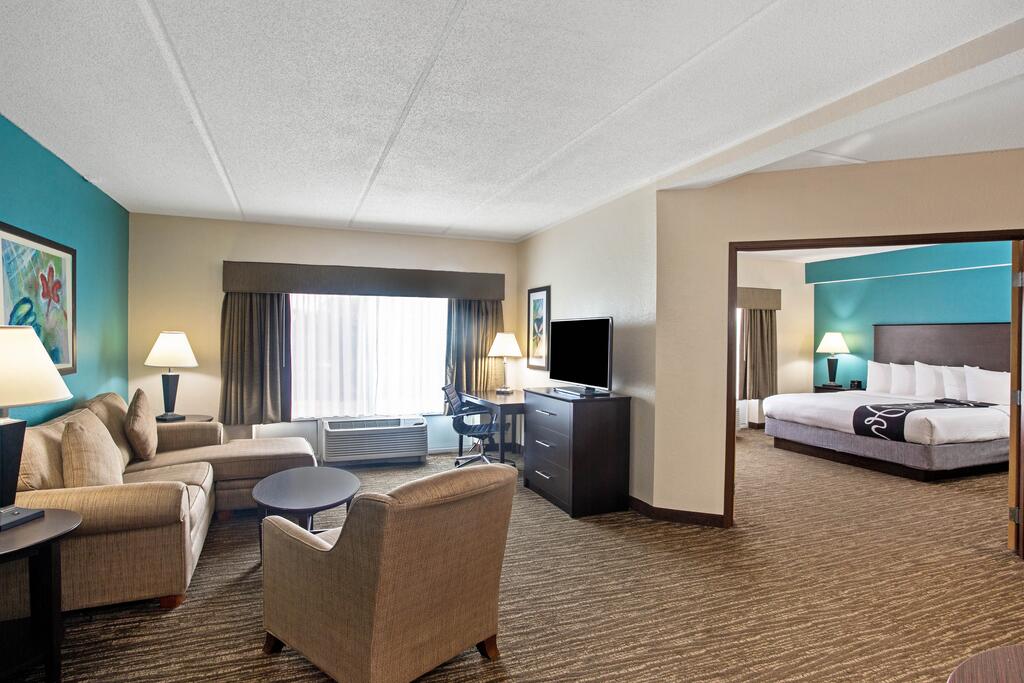 La Quinta By Wyndham Sarasota - I75 - thumb 3