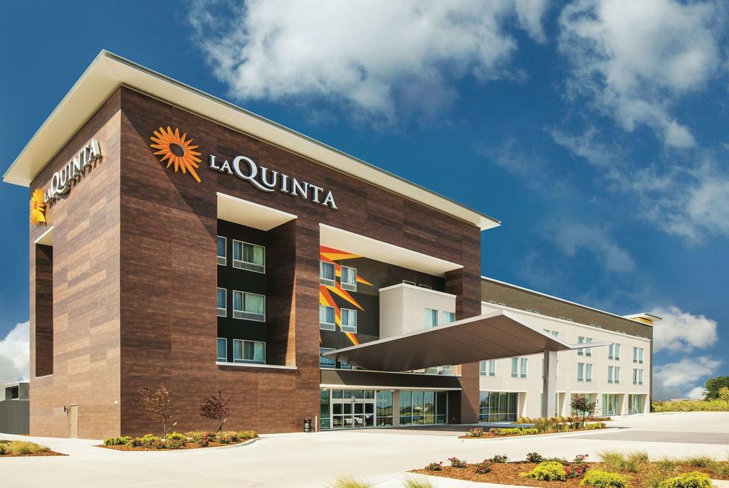 La Quinta By Wyndham Wichita Northeast - thumb 0