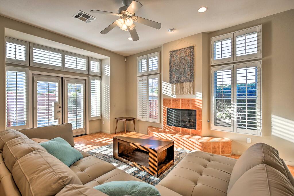 La Quinta Casa - Poolside Oasis With Mountain Views! - thumb 2