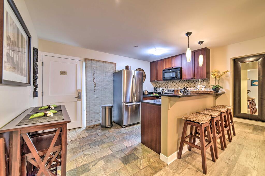 Lahaina Condo W/Pool - 1 Block To Front Street! - thumb 2
