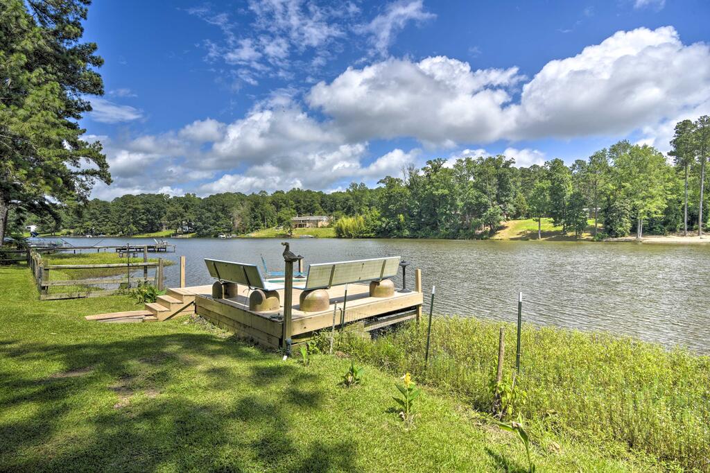 Lake & Golf Retreat With Dock & 2 Luxe Decks! - thumb 0