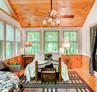 Lake Hiwassee Cabin with Water Views - 1 Mi to Marina - Accommodation Philadelphia