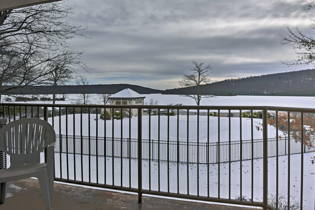 Lakefront Lake Harmony Condo With View Near Skiing! - thumb 1