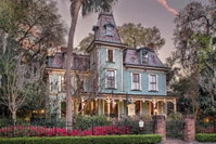 Magnolia Plantation Bed and Breakfast Accommodation Philadelphia