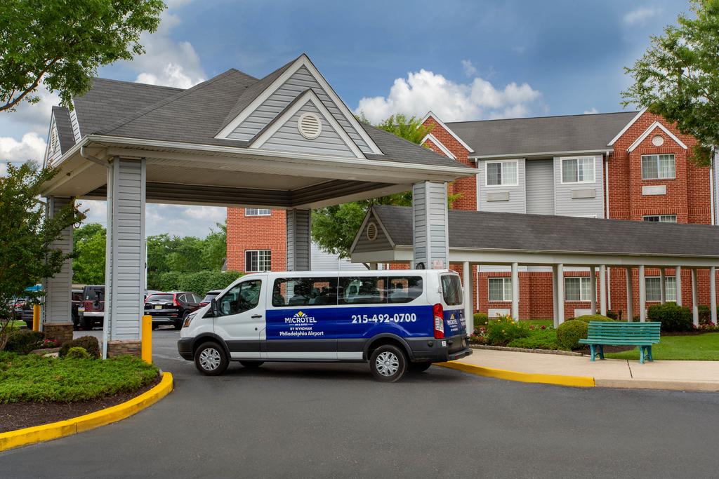 Microtel Inn & Suites By Wyndham Philadelphia Airport - thumb 1