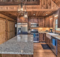 Modern Murphy Cabin with Nottely River Views - Accommodation Philadelphia