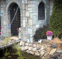 Murphy 'Castle of Joy' on 11 Acres with Hot Tub - Accommodation Philadelphia