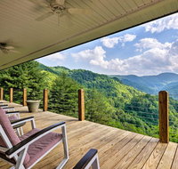 Private Blue Ridge Home with Mountain Views  Hot Tub - Accommodation Philadelphia