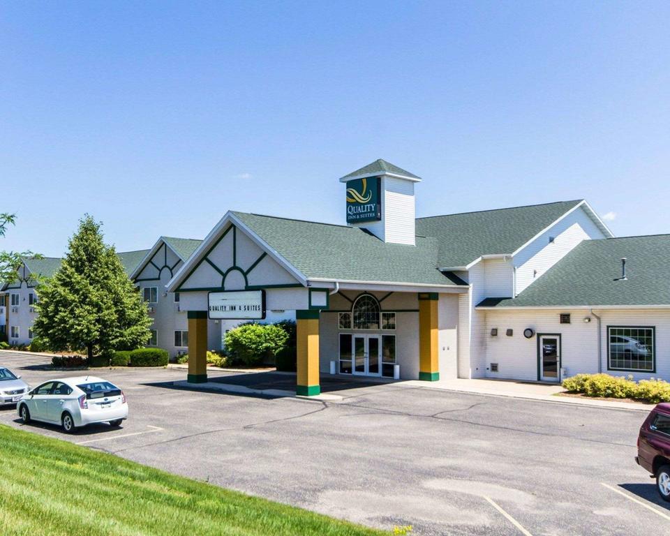 Quality Inn & Suites Stoughton - Madison South - thumb 0