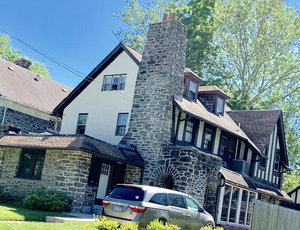 Quiet Home Near City Line