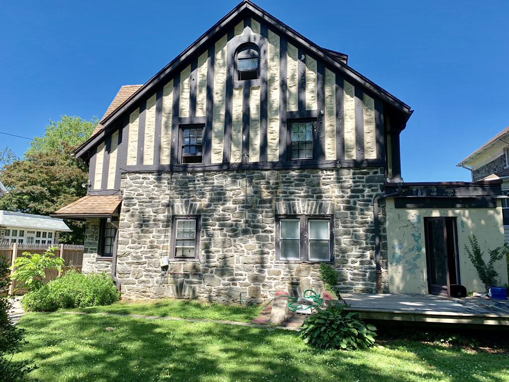 Quiet Home Near City Line - thumb 2