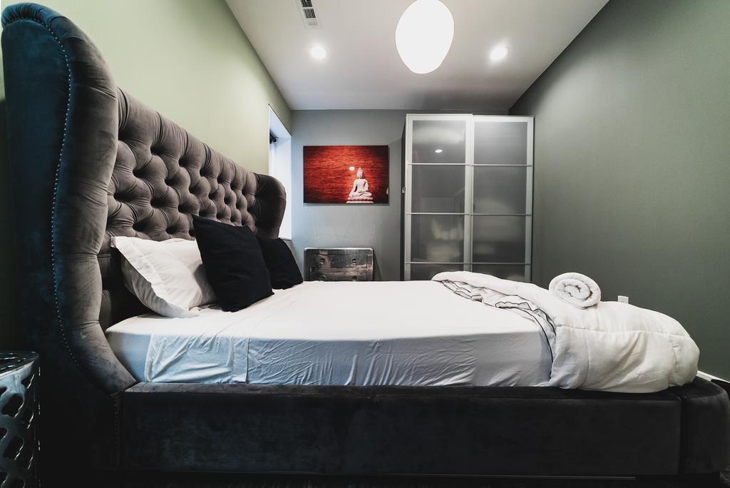 RAI Properties  Stunning 3 Bedroom Penthouse With Roof Deck - thumb 3