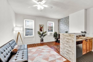 Rustic Modern-Style 1BR Apt, Rittenhouse By A.C.T.