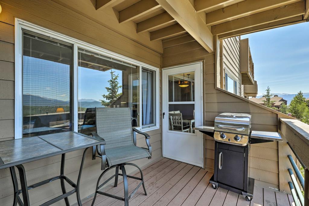 Silverthorne Condo With Hot Tubs & Mtn Views - thumb 2