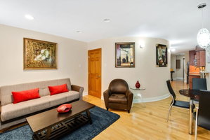 Stylish 1BD Loft In Center City