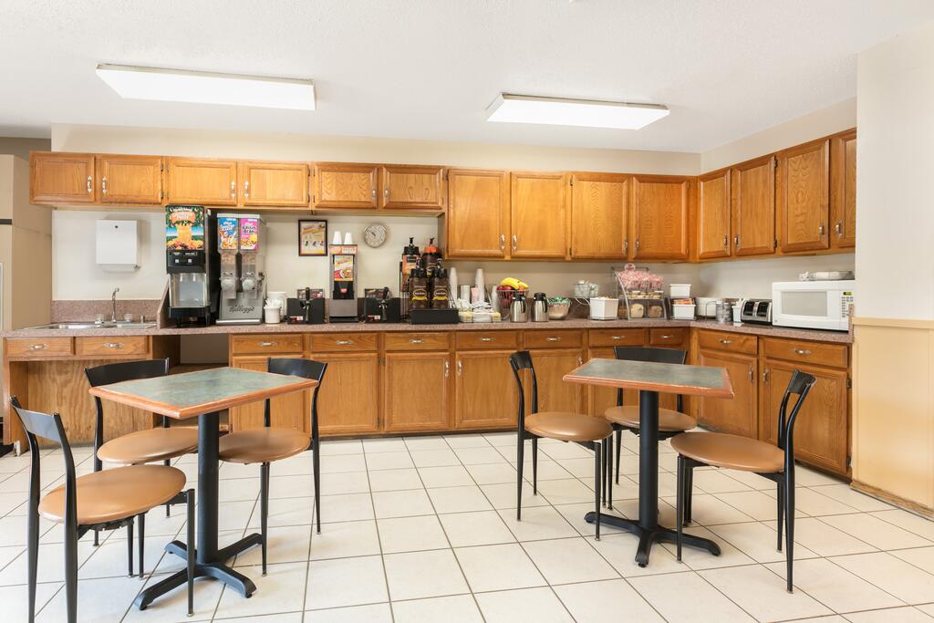 Super 8 By Wyndham Grapevine/DFW Airport Northwest - thumb 3