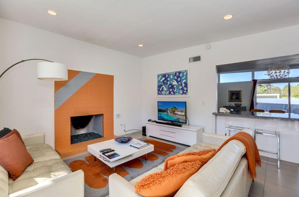 The Palm And Citrus - thumb 2