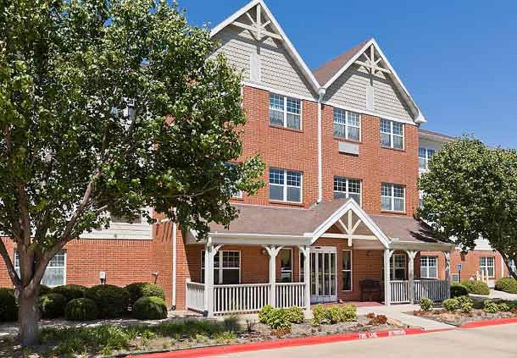 TownePlace Suites By Marriott Dallas Bedford - thumb 0