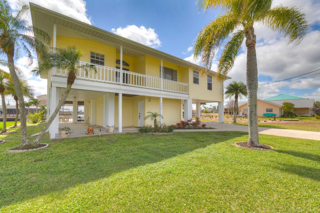 Waterfront Coastal Home With Private Pool & Dock - thumb 0