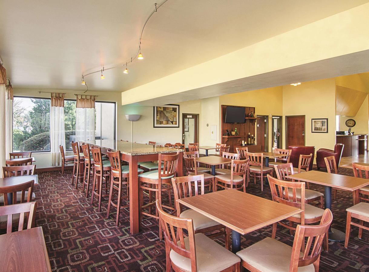 La Quinta By Wyndham Dothan - thumb 14