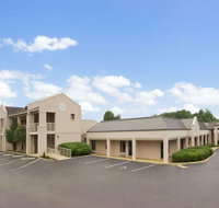 Days Inn by Wyndham Alexander City - Accommodation Philadelphia