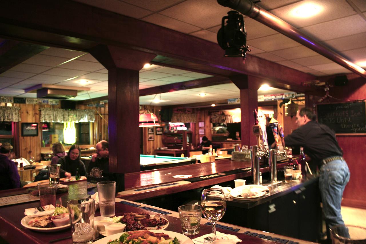 Trail Lake Lodge Inn - thumb 7