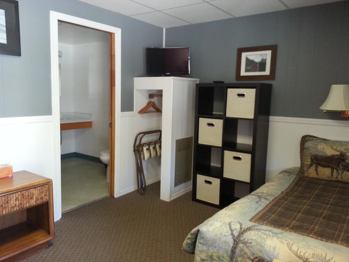 Trail Lake Lodge Inn - thumb 6